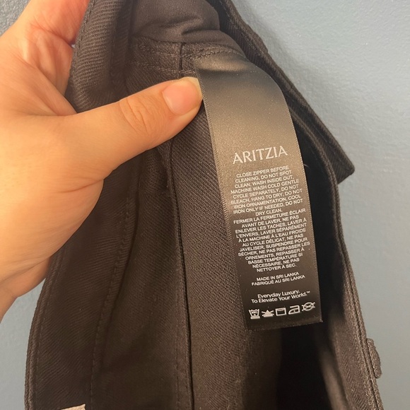 Aritzia TNA black denim jeans size 2 - Picture 7 of 7